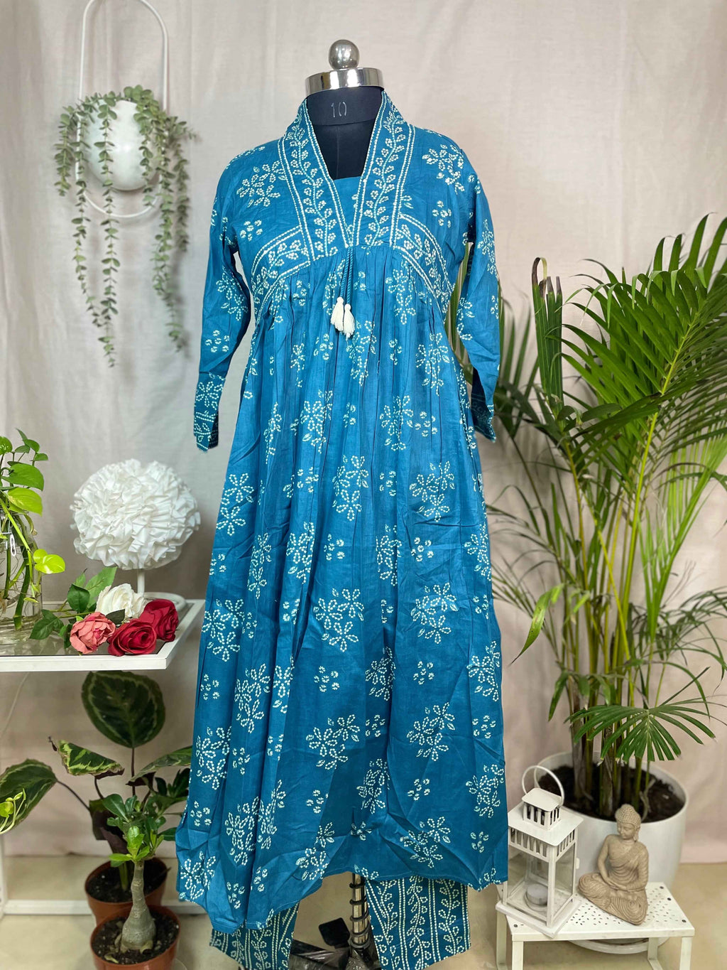 Krisha Teal Bandhani Print 3 Pcs Suit Set