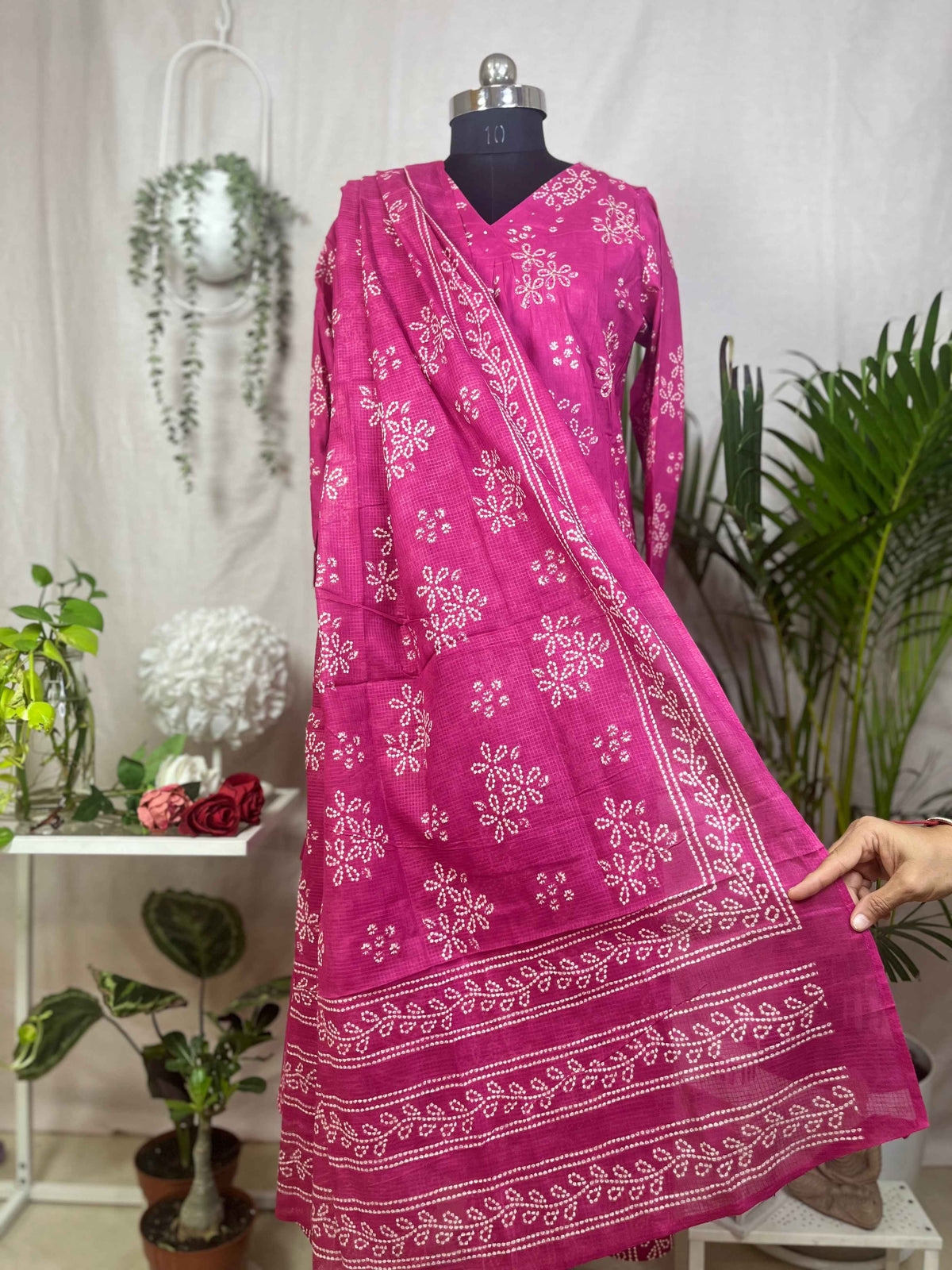 Mishri Rani Pink Cotton 3 Pcs Suit Set